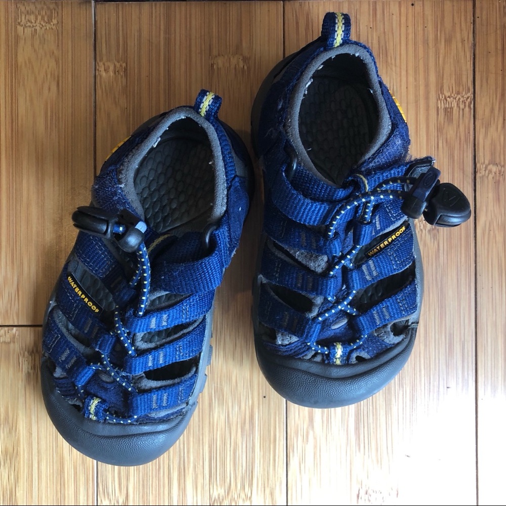 Blue Keen Sandals, Toddler Size 8